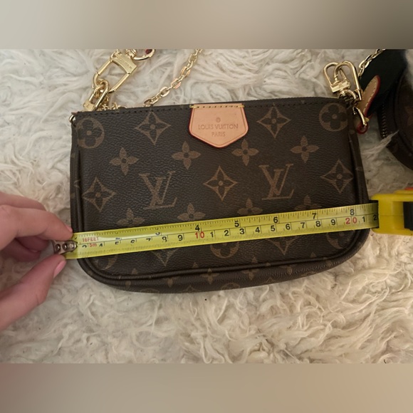 Crossbody Bag - Picture 3 of 4